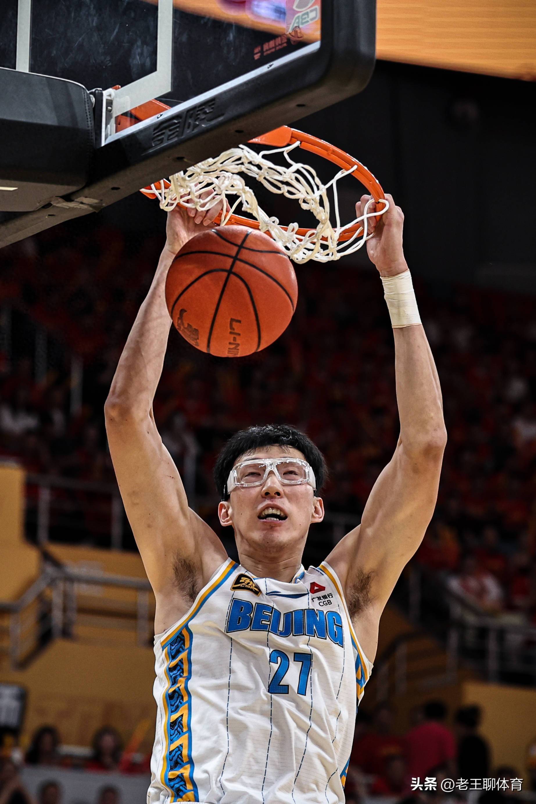 包含广厦男篮内部会议纪要流出：赛前战术微调；欧篮联使命明确；赛季目标并未改变的词条