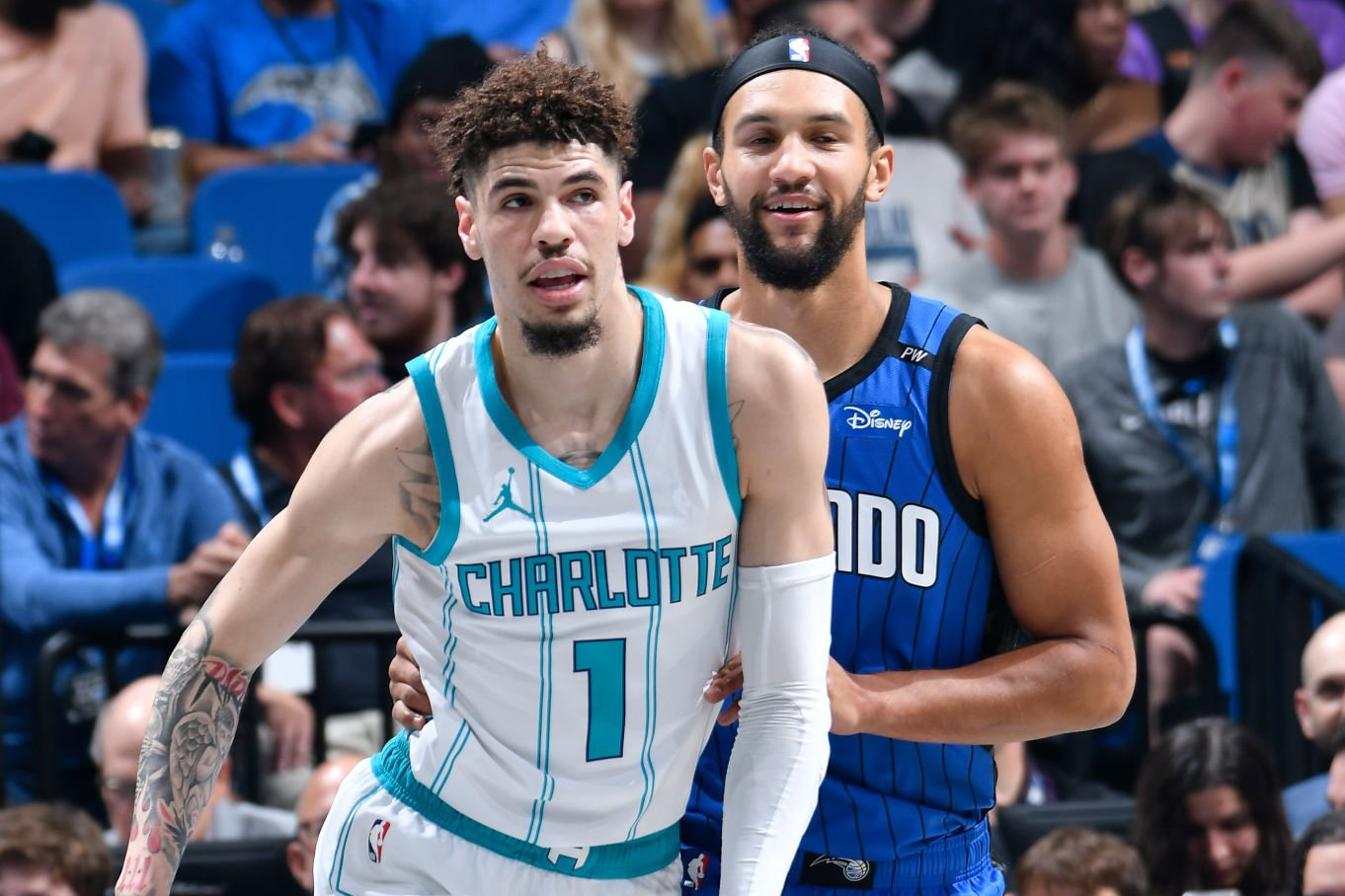 洛杉矶快船训练开放日，清晨迎来里程碑引欢呼，NBA总决赛在即，球探报告显示潜力的简单介绍