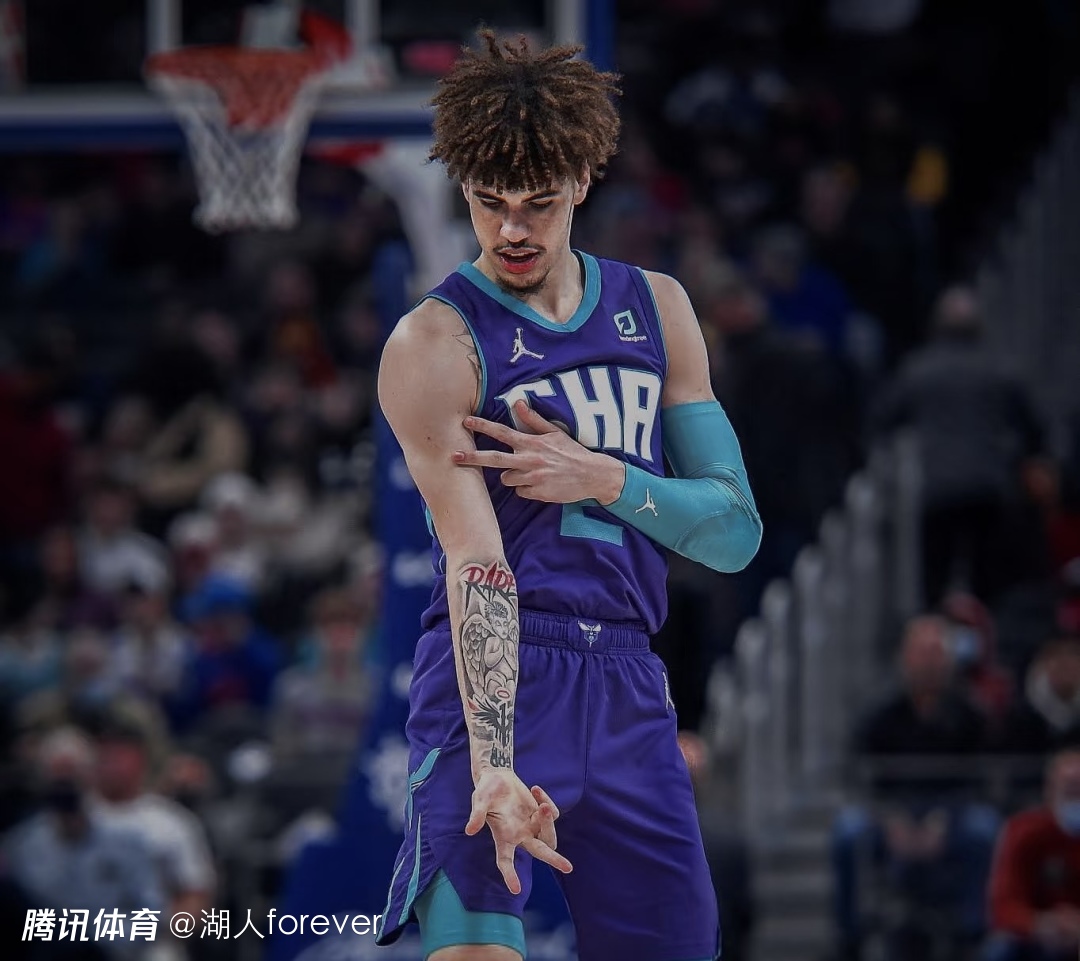 关于夏洛特黄蜂迎德甲关键赛，集结日调整名单，底气十足，球探报告显示潜力的信息