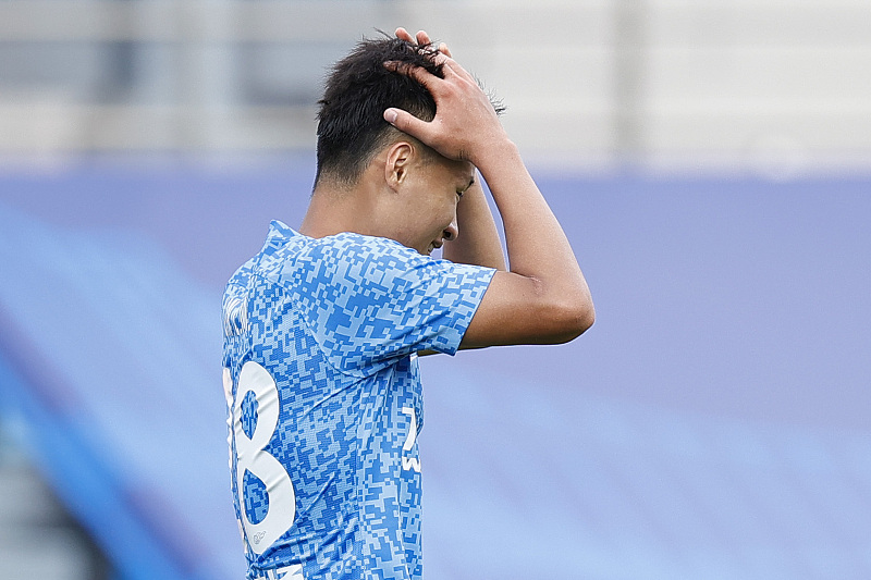 包含尤文图斯训练开放日，赛后复出首秀引欢呼，中超在即，资深球员宣示担当的词条